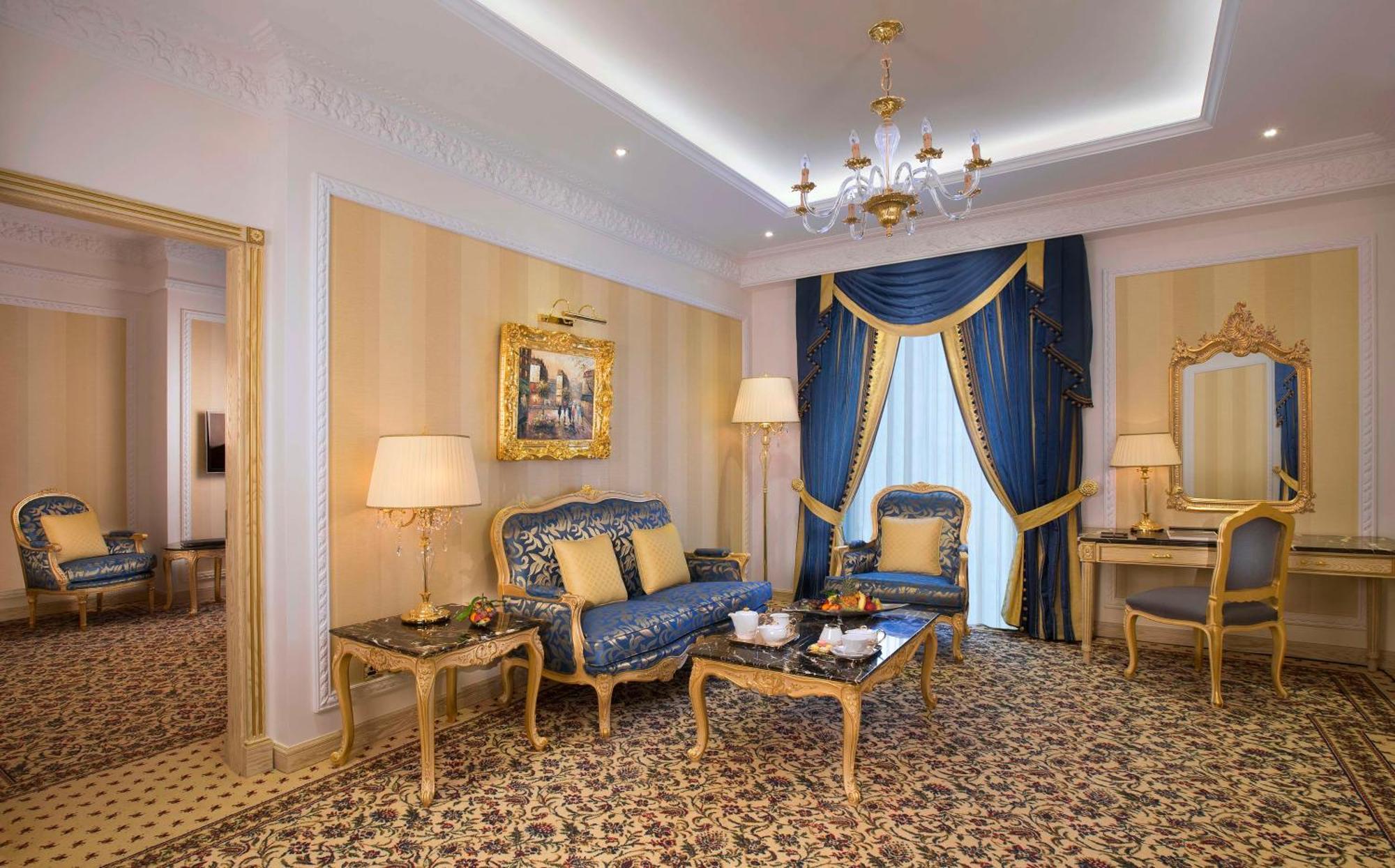 Royal Rose Abu Dhabi, A Curio Collection By Hilton Affiliated 5*