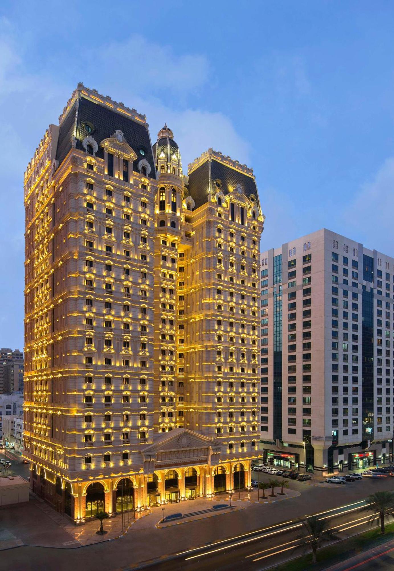 Royal Rose Abu Dhabi, A Curio Collection By Hilton Affiliated 5* Abou Dabi